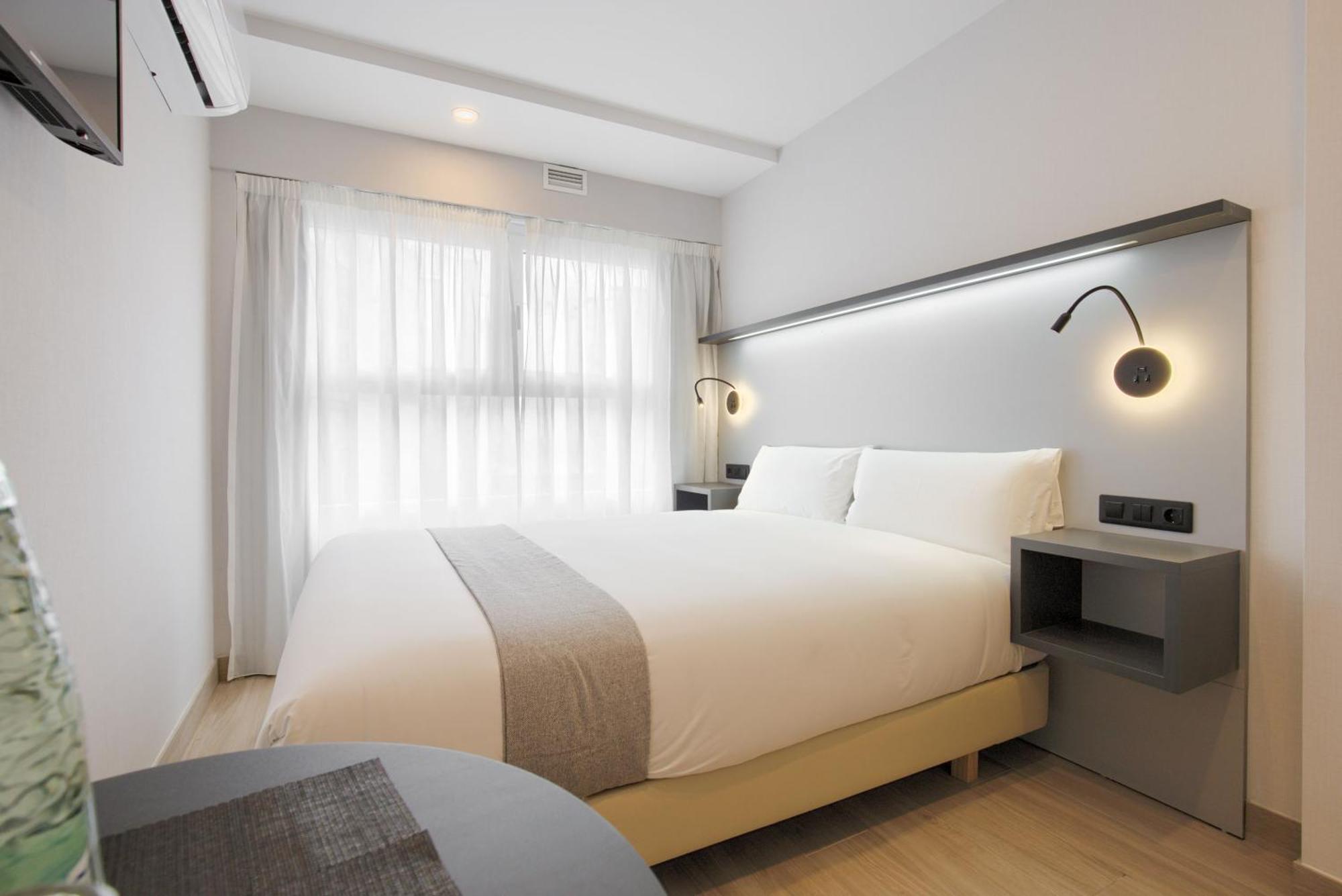 Dobo Madrid Sb20 Apartment Bagian luar foto